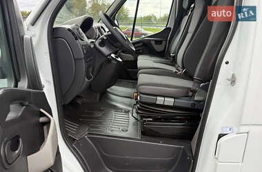 Грузовой фургон Renault Master 2017 в 