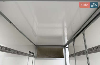 Грузовой фургон Renault Master 2017 в 