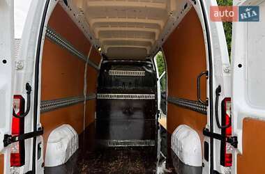 Грузовой фургон Renault Master 2021 в 