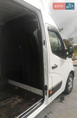 Грузовой фургон Renault Master 2014 в 