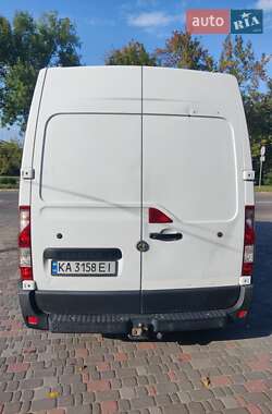 Грузовой фургон Renault Master 2016 в 