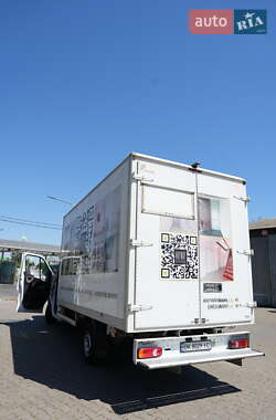Микроавтобус грузовой (до 3,5т) Renault Master 2014 в 
