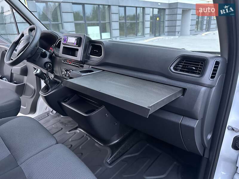 Тентованый Renault Master 2021 в Ковеле