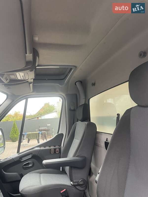 Тентованый Renault Master 2022 в Ковеле