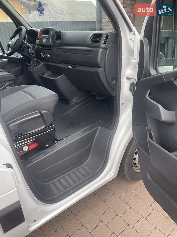 Тентованый Renault Master 2022 в Ковеле