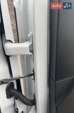 Тентованый Renault Master 2022 в 