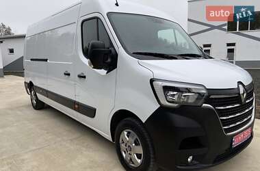 Грузовой фургон Renault Master 2022 в 