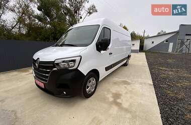 Грузовой фургон Renault Master 2022 в 