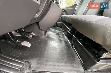 Грузовой фургон Renault Master 2022 в 