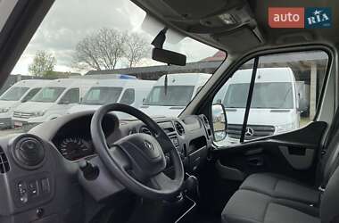 Грузовой фургон Renault Master 2018 в 