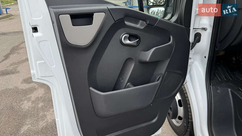 Вантажний фургон Renault Master 2018 в Рівному фото 26 Вантажний фургон Renault Master 2018 в Рівному