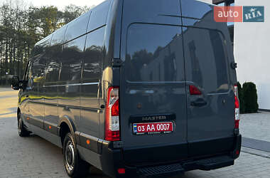 Грузовой фургон Renault Master 2022 в 