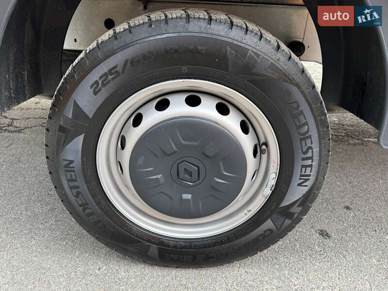 Мультилифт Renault Master 2022 в Виннице