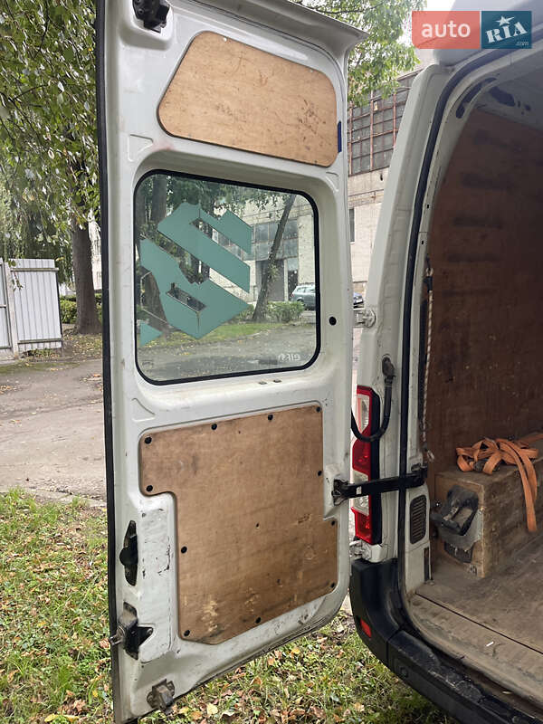 Грузовой фургон Renault Master 2016 в Луцке фото 8 Грузовой фургон Renault Master 2016 в Луцке