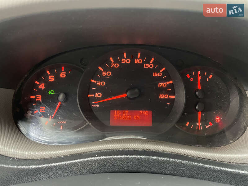 Грузовой фургон Renault Master 2016 в Луцке фото 16 Грузовой фургон Renault Master 2016 в Луцке