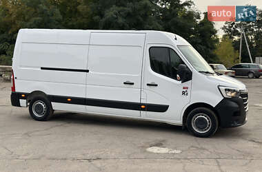 Грузовой фургон Renault Master 2021 в 