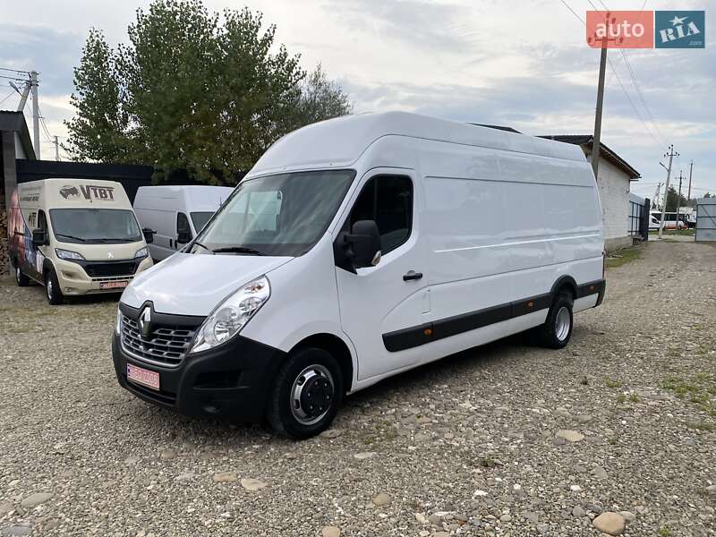 Грузовой фургон Renault Master 2019 в Хусте