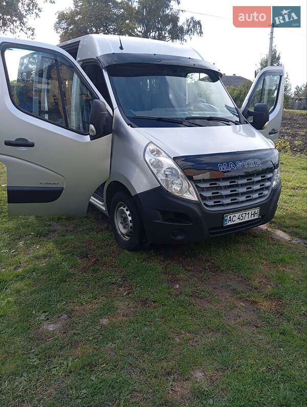 Микроавтобус Renault Master 2011 в Луцке