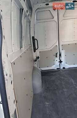 Вантажний фургон Renault Master 2019 в 