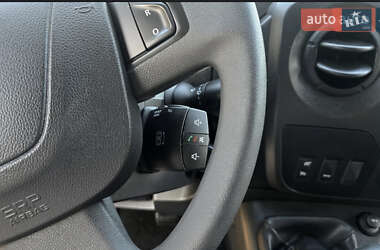 Мікроавтобус вантажний (до 3,5т) Renault Master 2018 в 