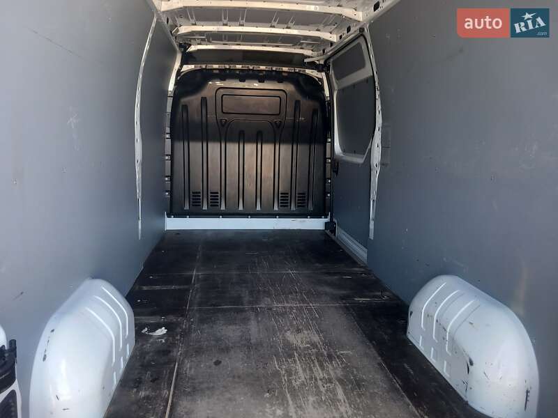 Грузовой фургон Renault Master 2021 в Радехове