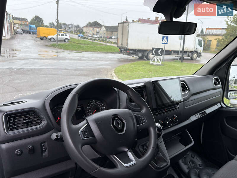 Тентованый Renault Master 2020 в Дубно