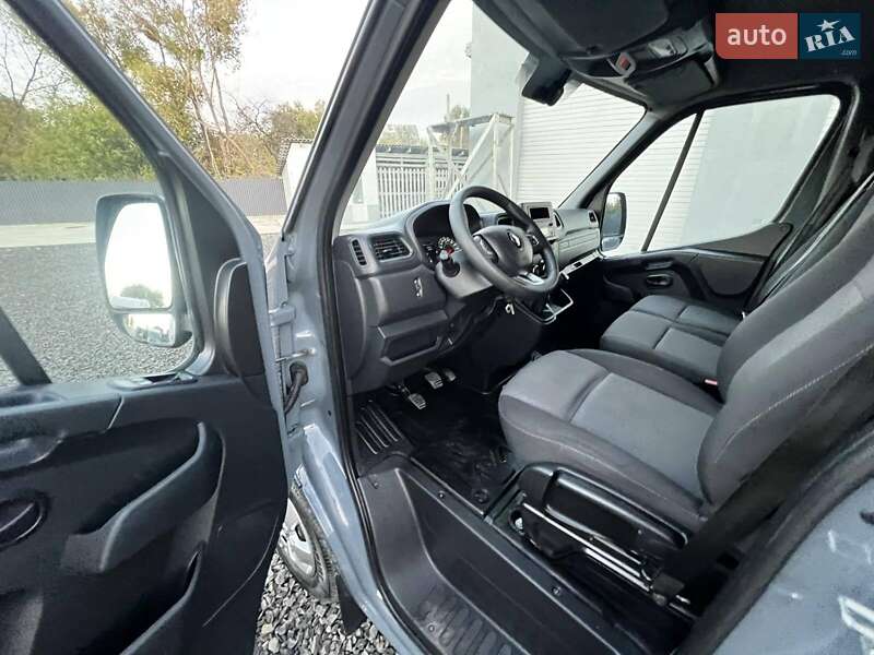 Грузовой фургон Renault Master 2023 в Киеве