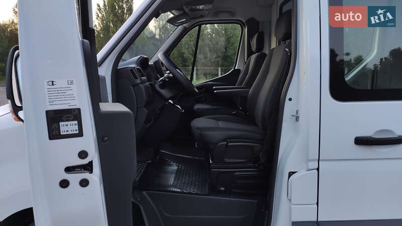 Вантажний фургон Renault Master 2020 в Бердичеві