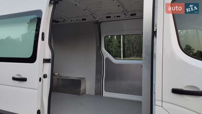 Вантажний фургон Renault Master 2020 в Бердичеві
