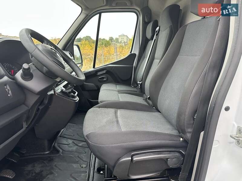Грузовой фургон Renault Master 2020 в Дубно