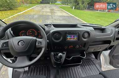 Грузовой фургон Renault Master 2018 в 