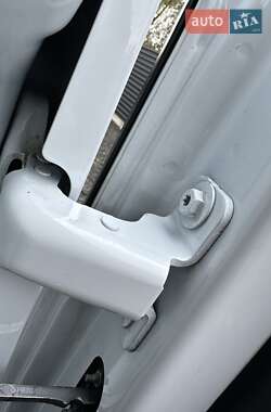 Грузовой фургон Renault Master 2022 в 