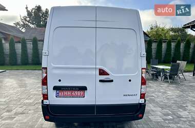 Грузовой фургон Renault Master 2021 в 