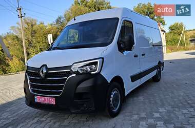 Грузовой фургон Renault Master 2022 в 