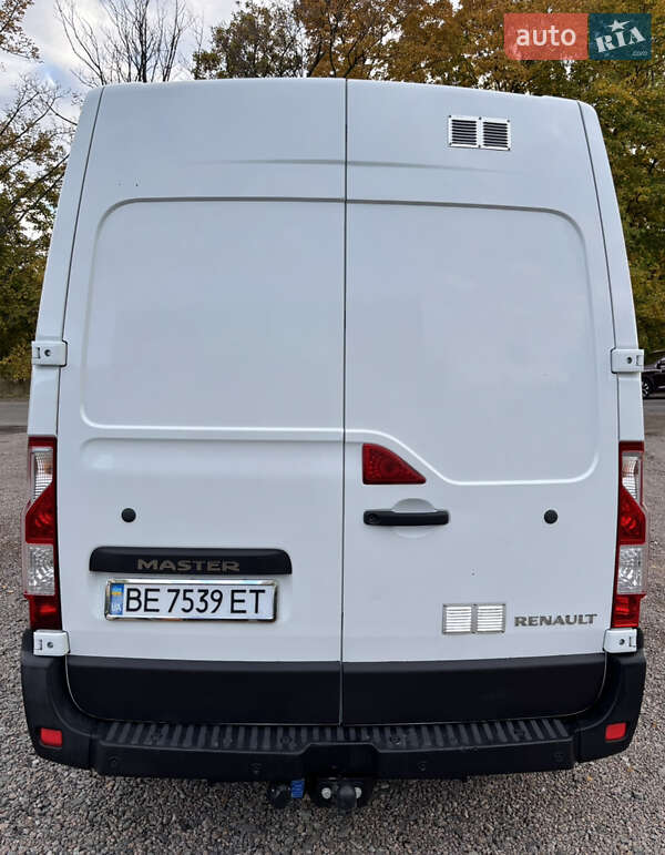 Грузовой фургон Renault Master 2017 в Первомайске
