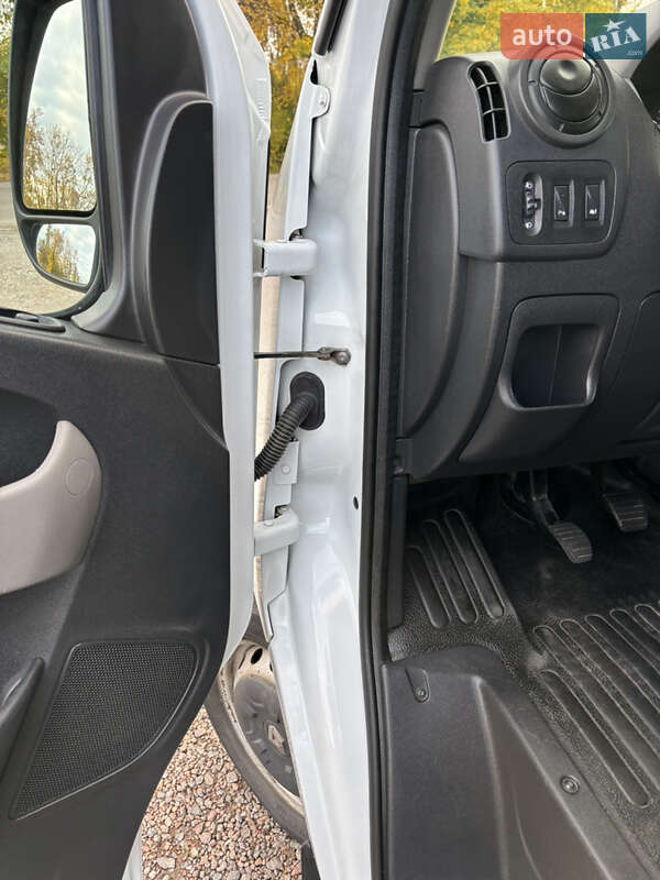 Грузовой фургон Renault Master 2017 в Первомайске
