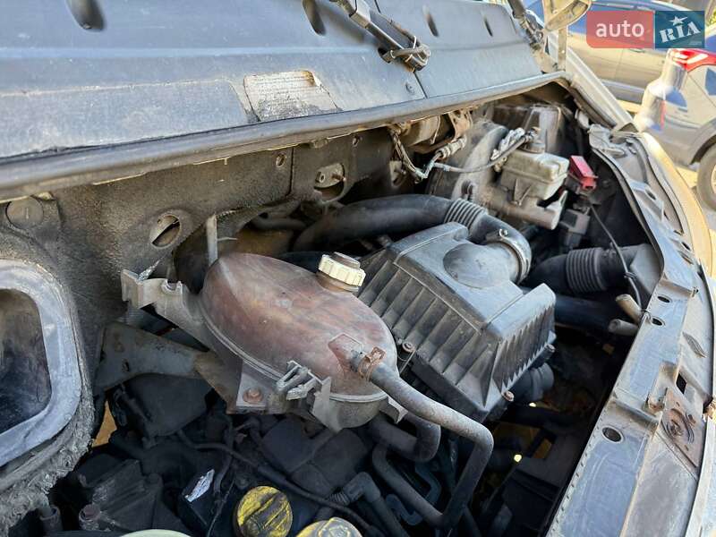 Грузовой фургон Renault Master 2006 в Киеве