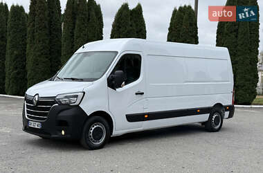 Грузовой фургон Renault Master 2022 в 