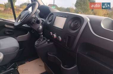 Грузовой фургон Renault Master 2018 в 