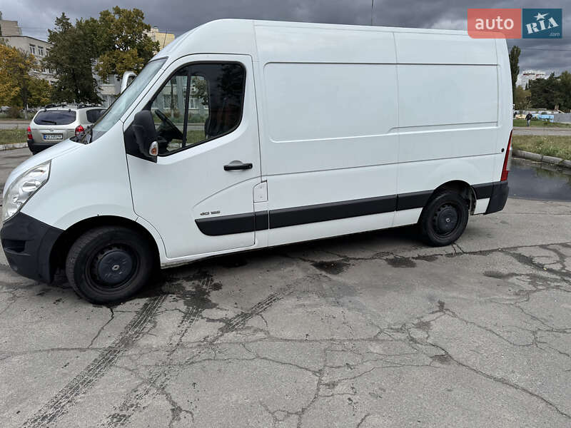 Вантажний фургон Renault Master 2012 в Києві