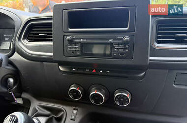 Вантажний фургон Renault Master 2021 в 