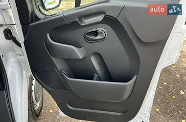 Грузовой фургон Renault Master 2021 в 