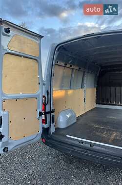 Грузовой фургон Renault Master 2020 в 