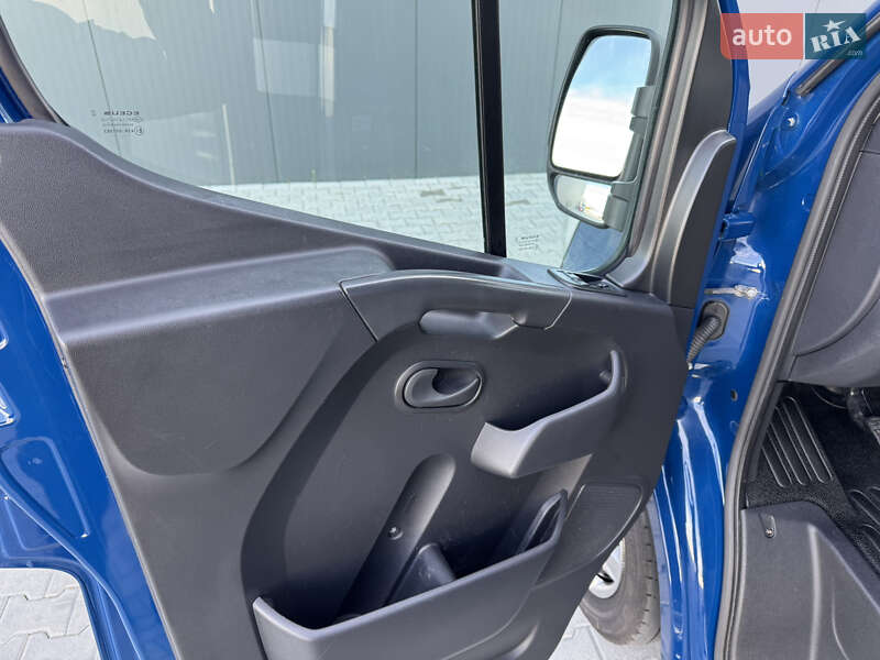 Тентованый Renault Master 2021 в Мукачево