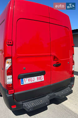 Грузовой фургон Renault Master 2019 в 