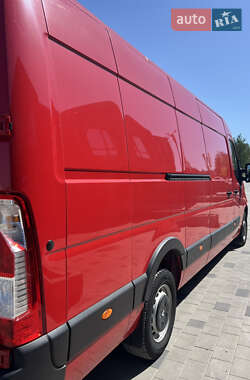 Грузовой фургон Renault Master 2019 в 