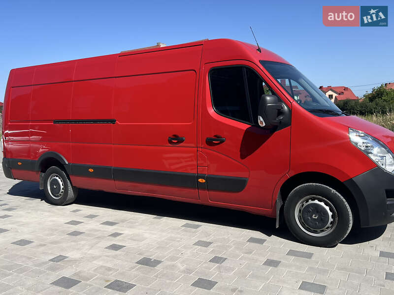 Грузовой фургон Renault Master 2019 в 