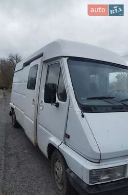 Микроавтобус грузовой (до 3,5т) Renault Master 1996 в 