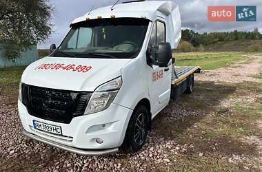 Евакуатор Renault Master 2013 в Житомирі