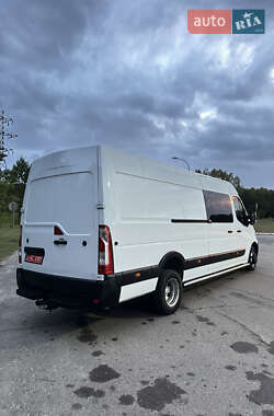 Грузопассажирский фургон Renault Master 2015 в 